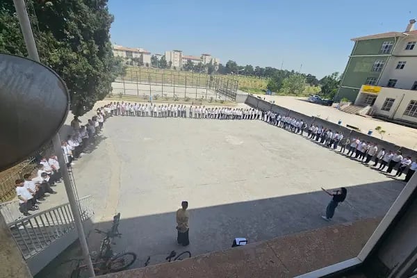 ŞEHİT FEYYAZ YUMUŞAK ORTAOKULU - Resim 5