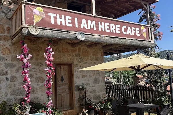 The I Am Here Cafe - Resim 6