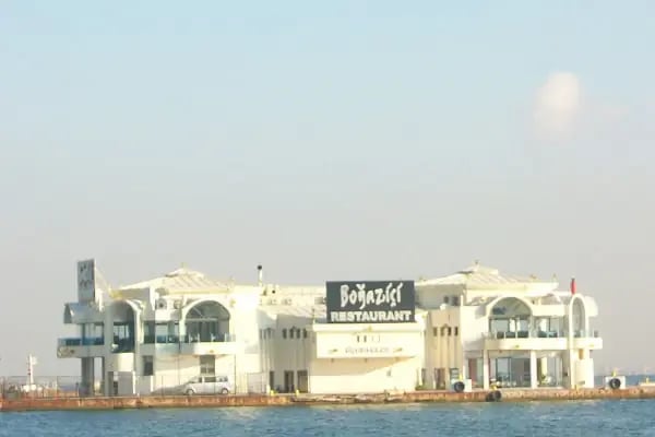 Boğaziçi Restaurant Üçkuyular - Resim 10