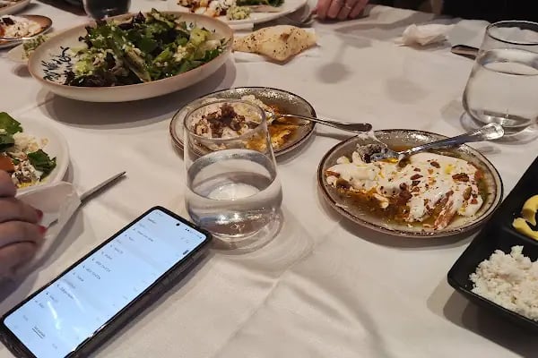 Boğaziçi Restaurant Üçkuyular - Resim 8