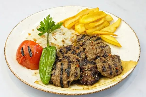Karya Restaurant &amp; Cafe - Resim 11
