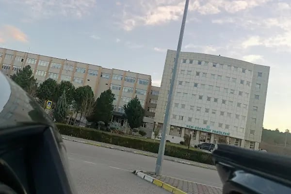 Balıkesir Üniversitesi Fen Edebiyat Fakültesi - Resim 15