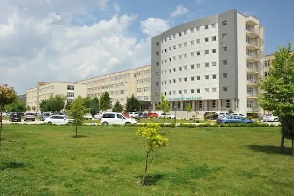 Balıkesir Üniversitesi Fen Edebiyat Fakültesi - Resim 19
