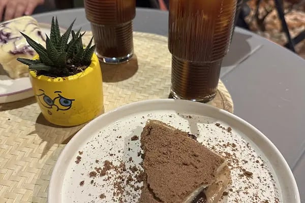Kılıçoğlu Kars Pastane Cafe&amp;Restaurant - Resim 11