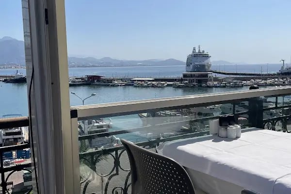Merlot İskele Meyhanesi - Resim 2
