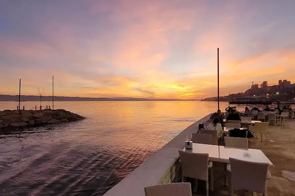 Marina Cafe Restaurant - Resim 8