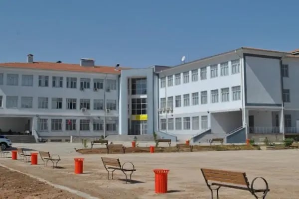 Mecit Çelik İmam Hatip Lisesi - Resim 1
