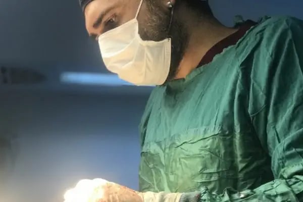 Op. Dr. Hasan Ozan Kurt, Plastik Rekonstrüktif Ve Estetik Cerrahi - Resim 3