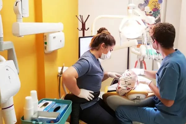 Özel Ataşehir Diş Kliniği - Dent Ataşehir Ağız ve Diş Sağlığı Polikliniği - Resim 20