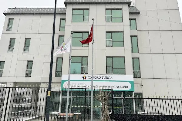 Oxford Turca Özel Evren Özel Eğitim Rehabilitasyon Merkezi - Resim 3