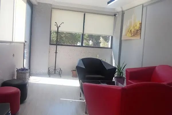 Vip Estetik | Manisa Lazer Epilasyon, Manisa Saç Ekimi, Botoks, Dolgu, Kaş Ekimi, Akupunktur - Resim 2