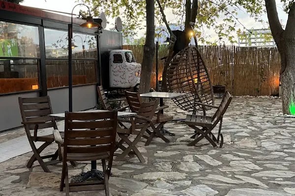 Joseph Buca Garden - Resim 14