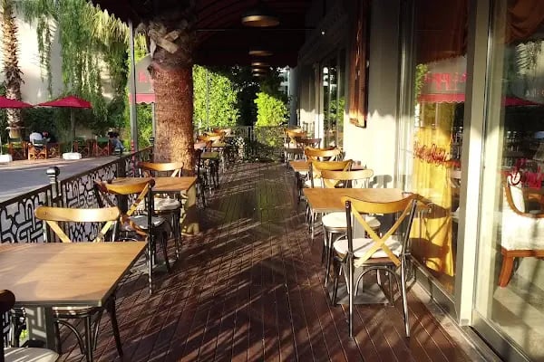 Boris Hotel - Resim 12