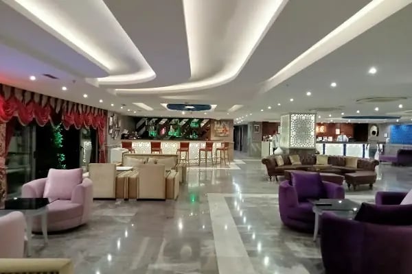 Boris Hotel - Resim 4