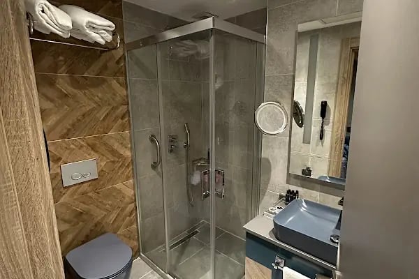 İZZ OTEL - Resim 3
