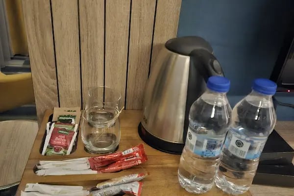 İZZ OTEL - Resim 16