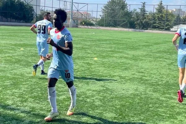 İBB Bayrampaşa Hidayet Türkoğlu Spor Kompleksi - Resim 3