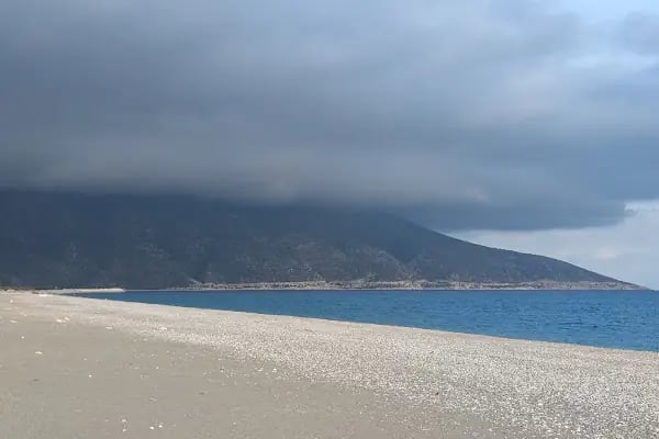 Beymelek sahili - Resim 17