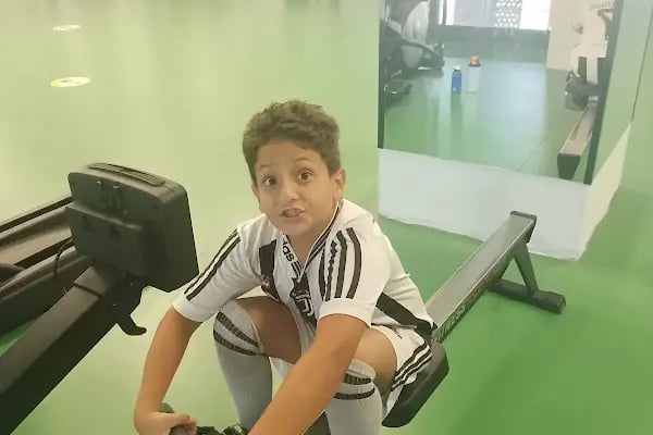 Aliağa Belediyesi Spor Kompleksi - Resim 18
