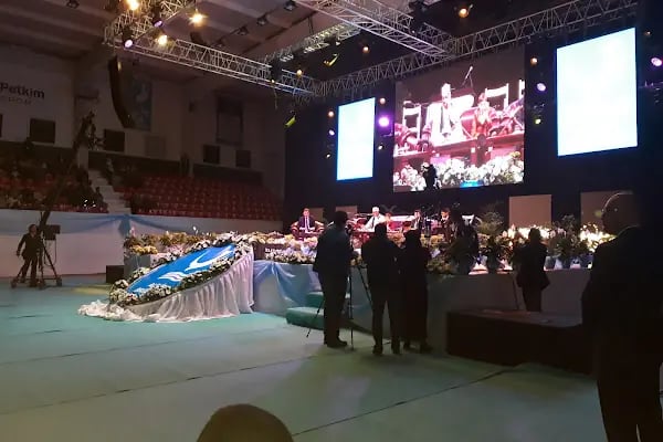 Aliağa Belediyesi Spor Kompleksi - Resim 6