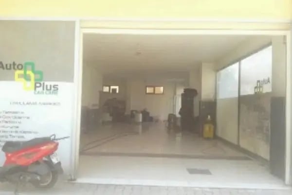 Plus Oto Yıkama Ve Oto Kuaför - Resim 4