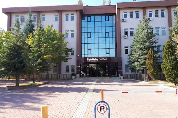 Selçuk Üniversitesi - Resim 1