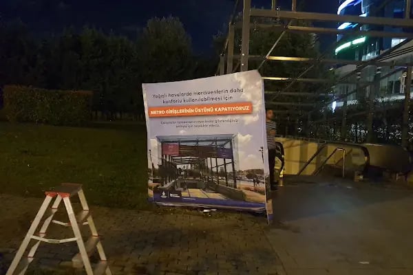 Huzurevi Metro İstasyonu - Resim 9