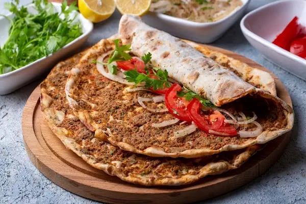 İnegöl Hanedan Pide Döner - Resim 7