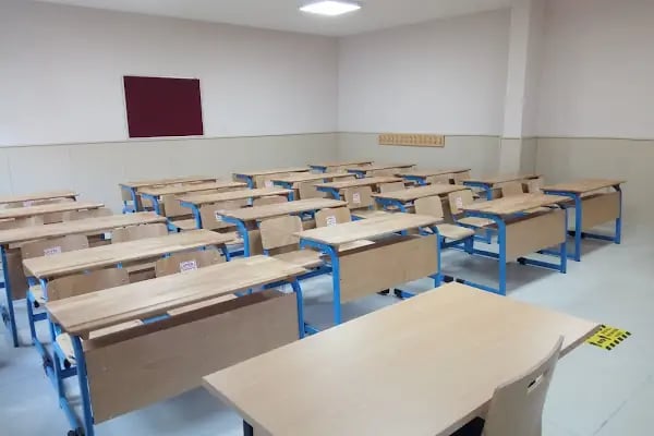 TSO Gazi İmam Hatip Ortaokulu - Resim 10
