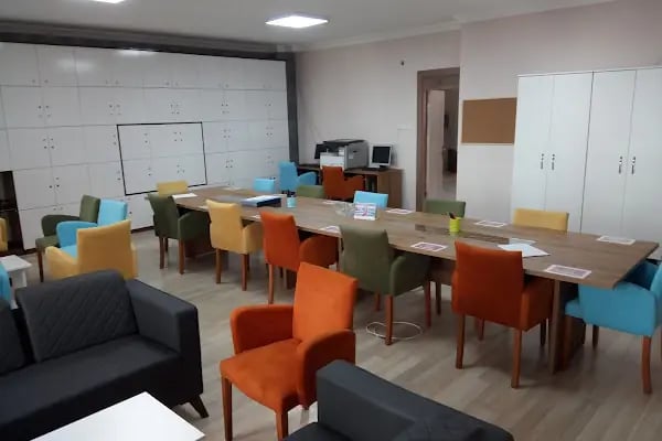 TSO Gazi İmam Hatip Ortaokulu - Resim 3