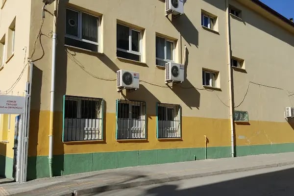 TSO Gazi İmam Hatip Ortaokulu - Resim 6