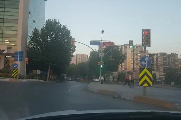Odeabank - Güneşli Kurumsal Ve Ticari Bankacılık Merkezi Şubesi - Resim 7