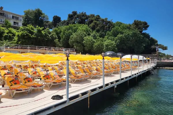 BLUE BEACH BÜYÜKADA - Resim 8