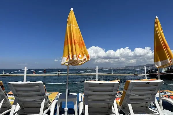 BLUE BEACH BÜYÜKADA - Resim 7