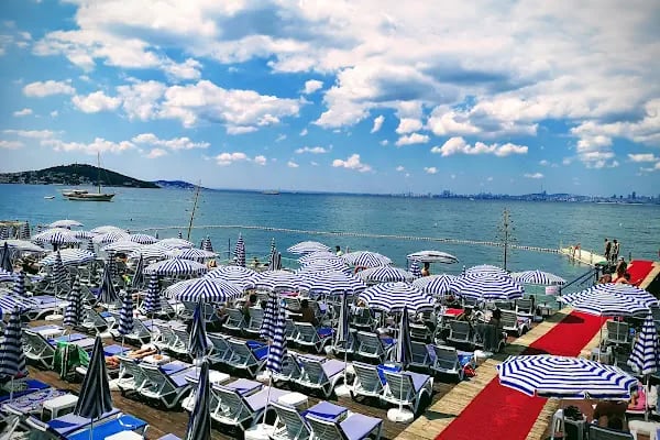 BLUE BEACH BÜYÜKADA - Resim 17