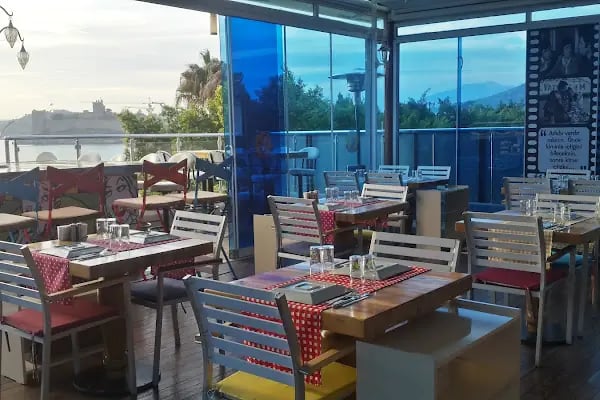 Gırnata Meyhane Bodrum - Resim 2