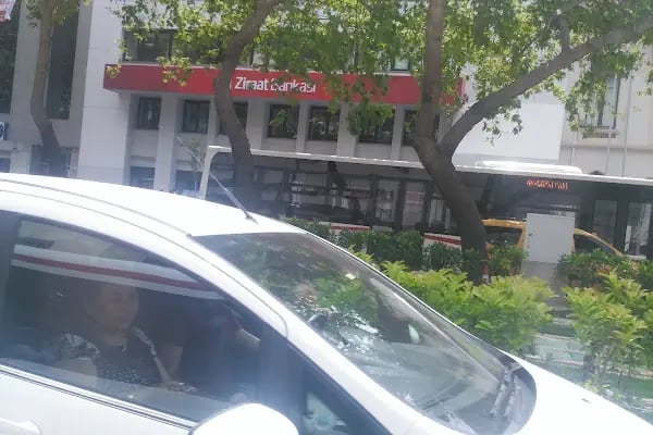 Ziraat Bankası İzmir Ticari Şube - Resim 7