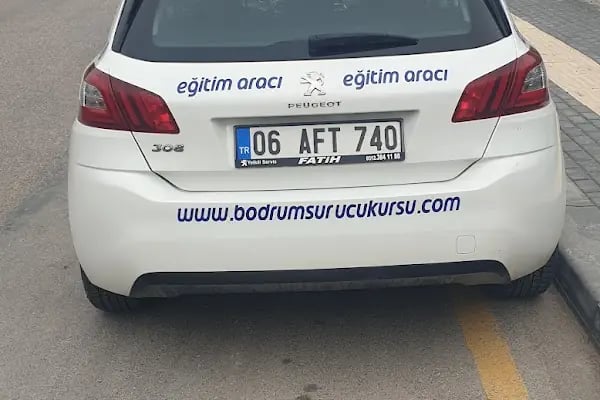 BODRUM MURAT ÖZBEY SÜRÜCÜ KURSU ( KONACIK ) - Resim 1