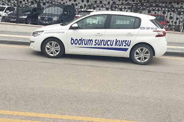 BODRUM MURAT ÖZBEY SÜRÜCÜ KURSU ( KONACIK ) - Resim 4