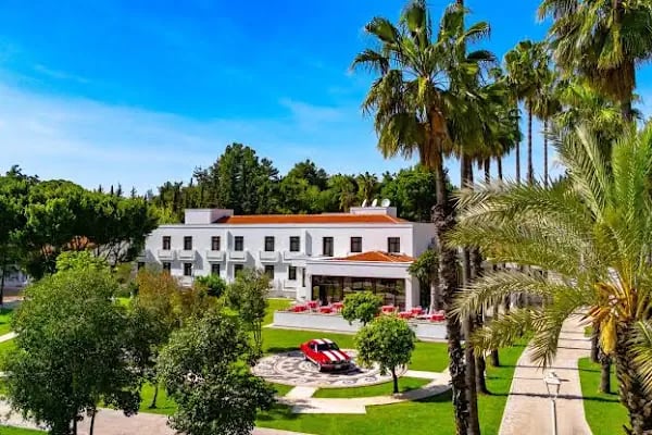 74 Hotel - Resim 1