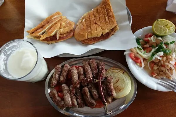 Kavaklı Köftecisi - Resim 3