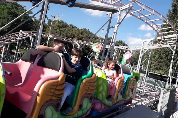 Florya Leroz Eğlence Merkezi - Resim 12