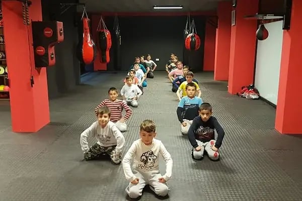 Red Wolf Fight Club - Resim 8