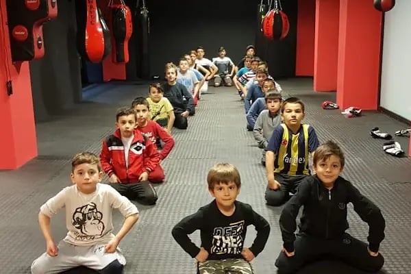 Red Wolf Fight Club - Resim 13
