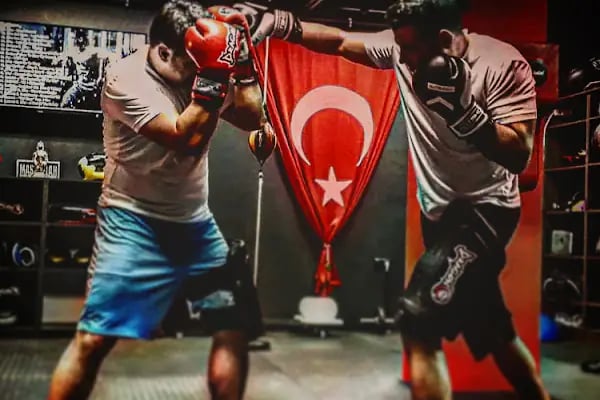 Red Wolf Fight Club - Resim 9