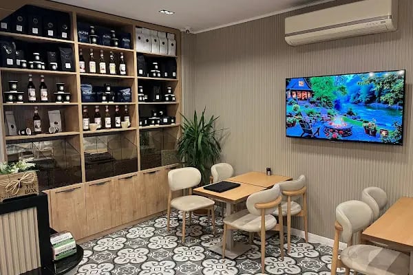 Menzara Restaurant &amp; Cafe - Resim 4