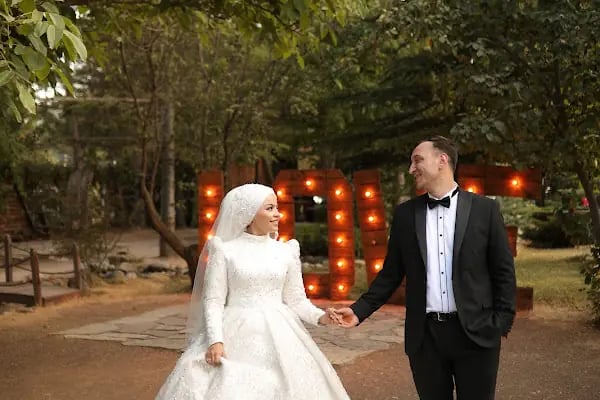 Kırmızı Beyaz Fotoğrafçılık - Resim 15
