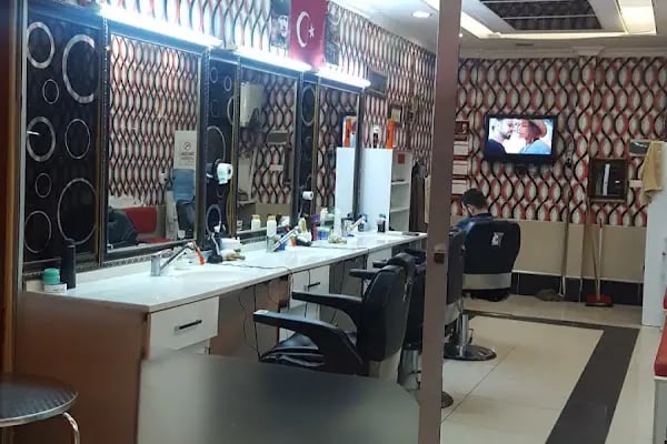 Bayraklı Erkek Kuoförü TASARIM: MUTLU TÜRKDOĞAN - Resim 3