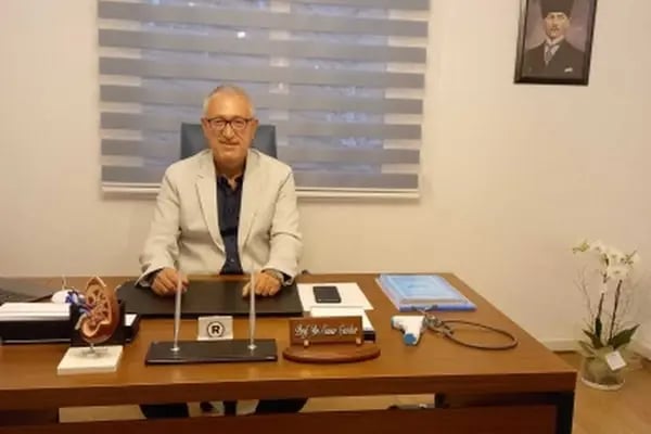 Prof. Dr. Caner Çavdar, Nefroloji - Resim 16