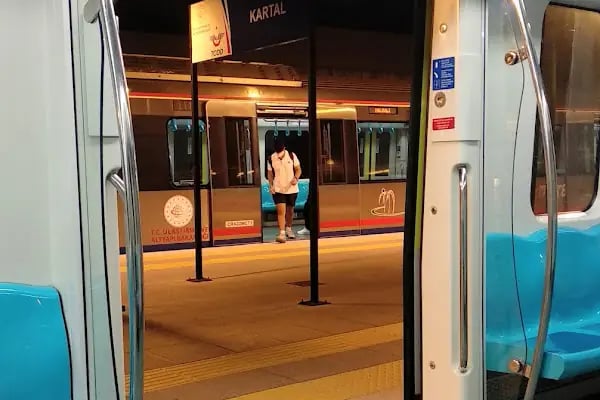 Kartal Tren İstasyonu Marmaray - Resim 8